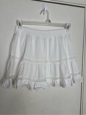 Statement Women's Juniors White Cottagecore Lace Ruffle Skirt Large Cotton Lined